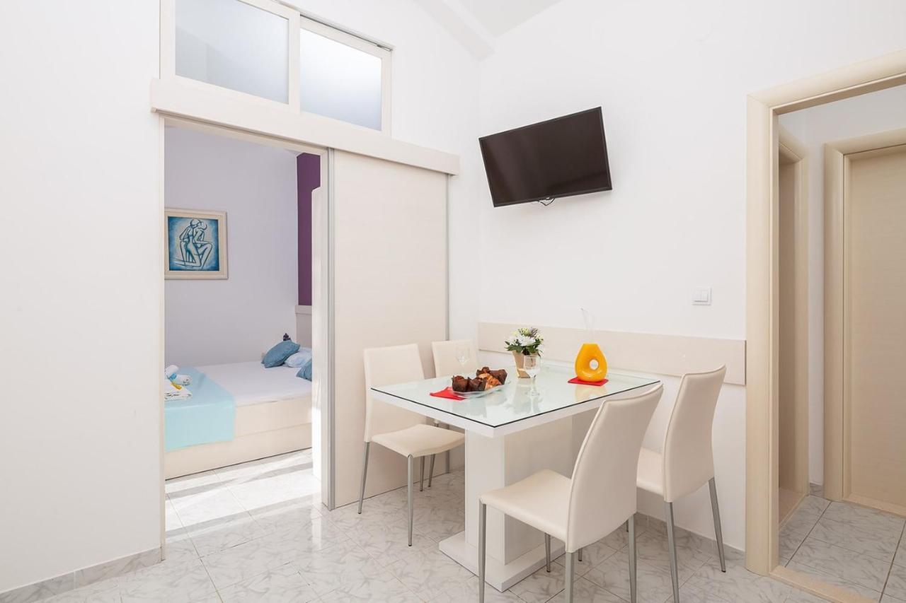 Apartmani Kastelancic Podstrana Exterior foto