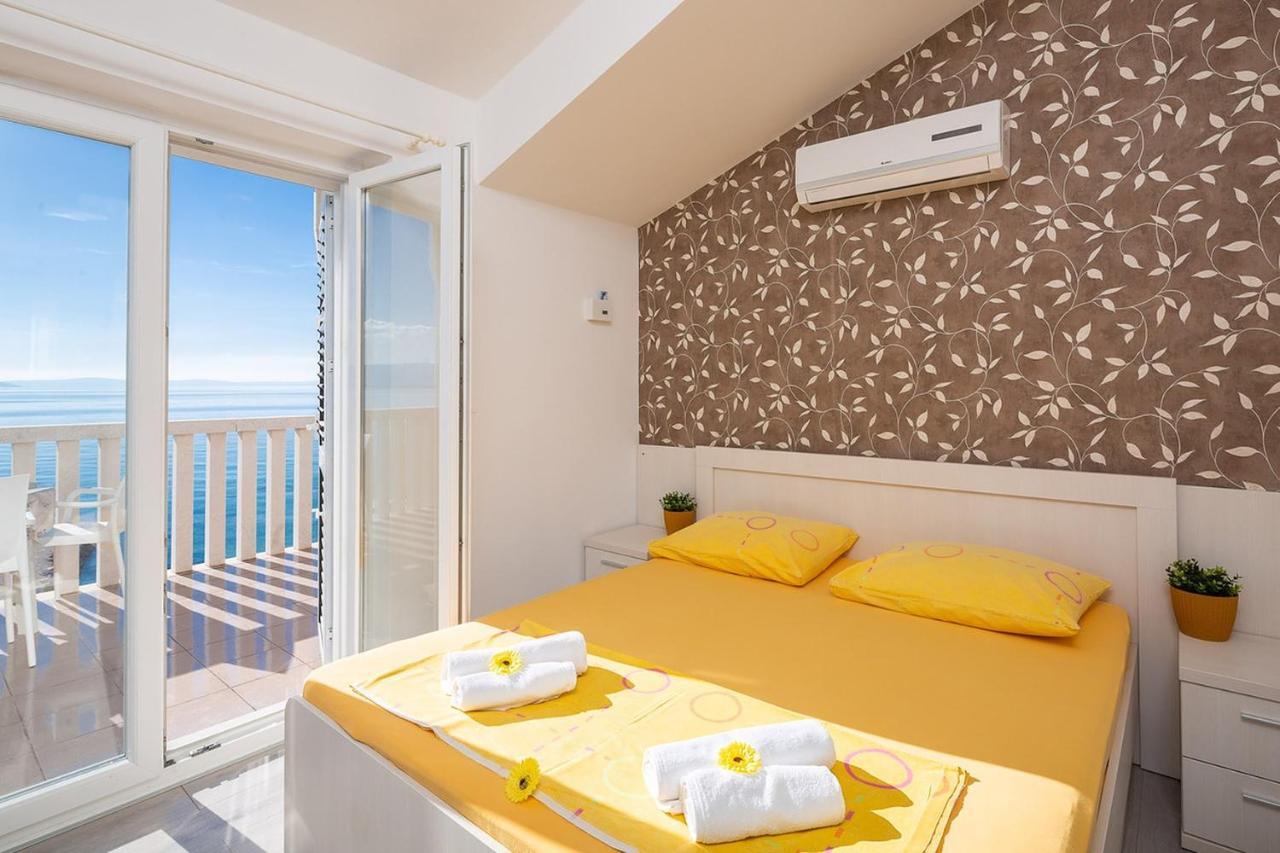 Apartmani Kastelancic Podstrana Exterior foto