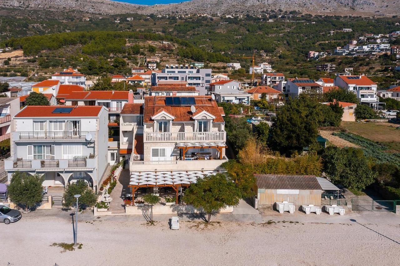 Apartmani Kastelancic Podstrana Exterior foto