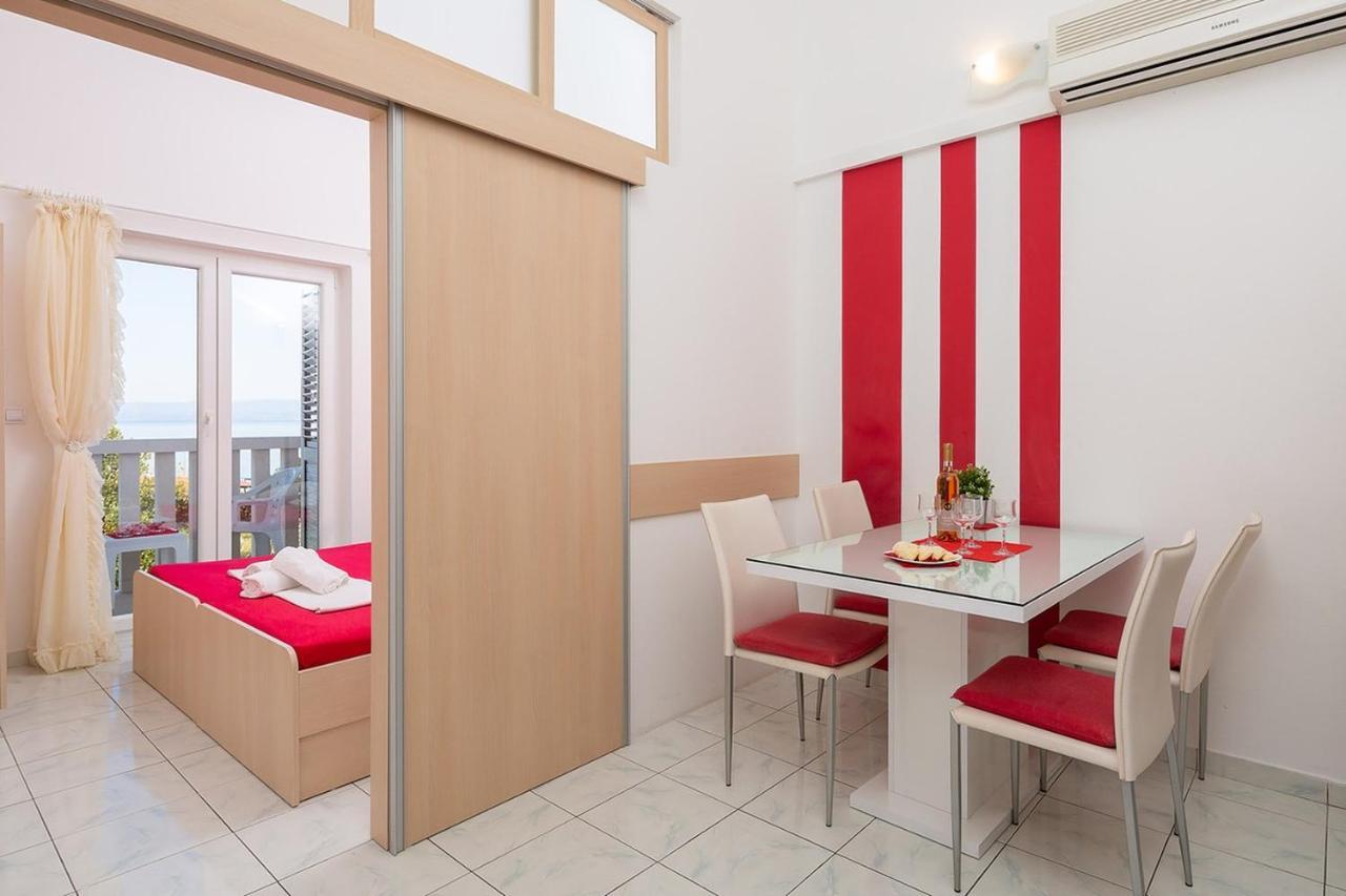 Apartmani Kastelancic Podstrana Exterior foto