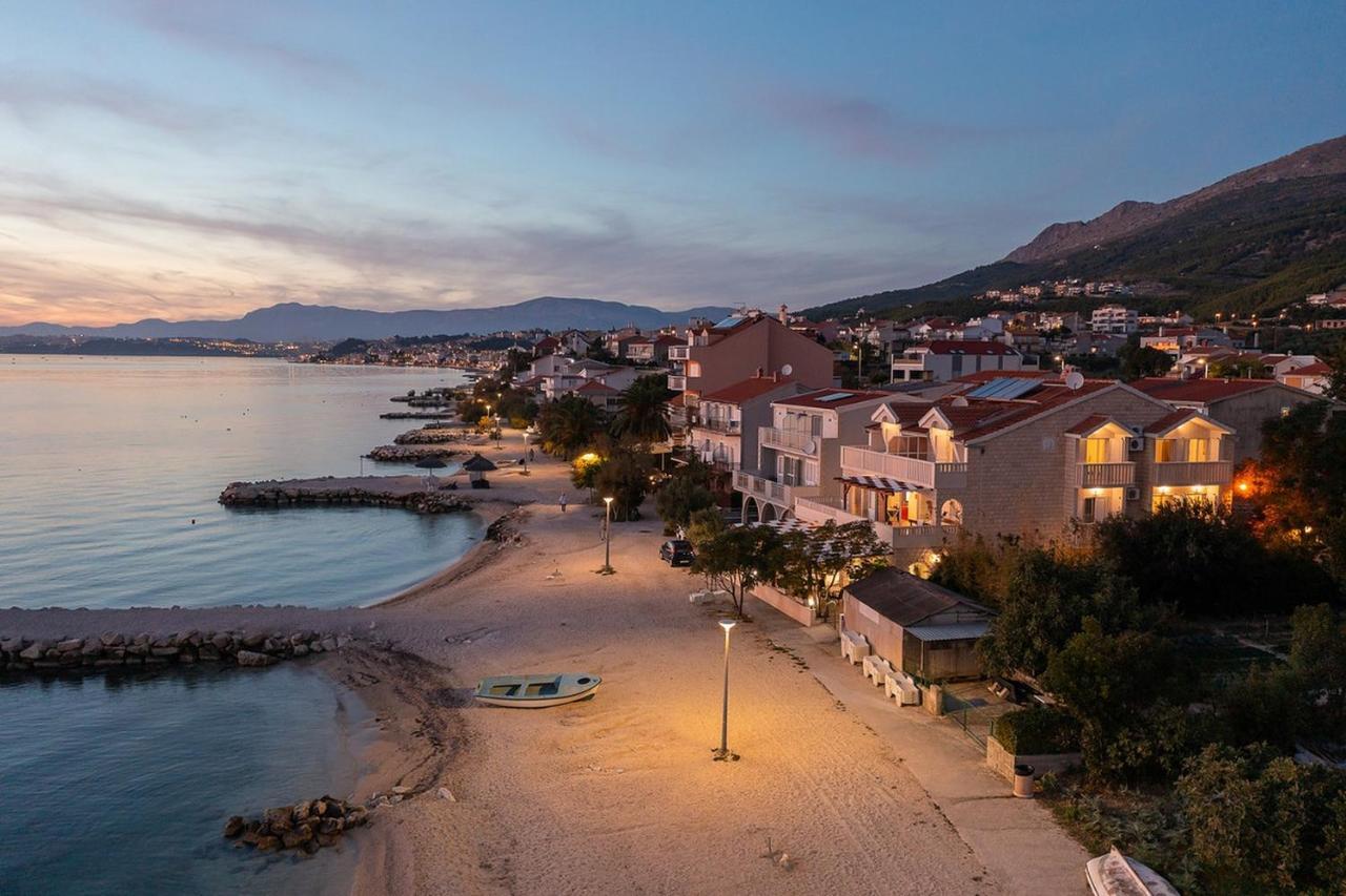 Apartmani Kastelancic Podstrana Exterior foto