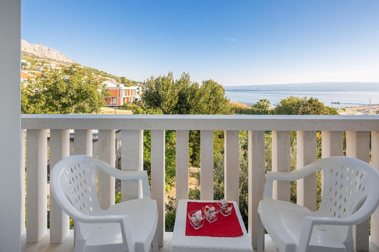 Apartmani Kastelancic Podstrana Exterior foto
