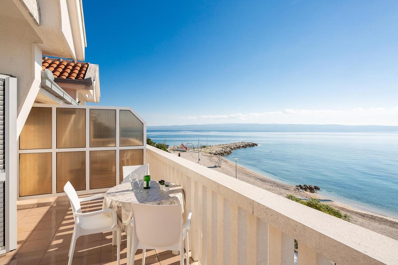 Apartmani Kastelancic Podstrana Exterior foto