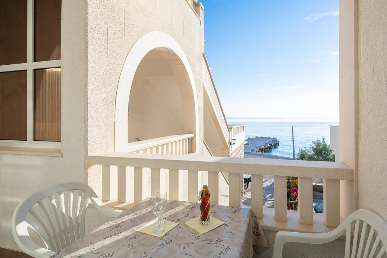 Apartmani Kastelancic Podstrana Exterior foto