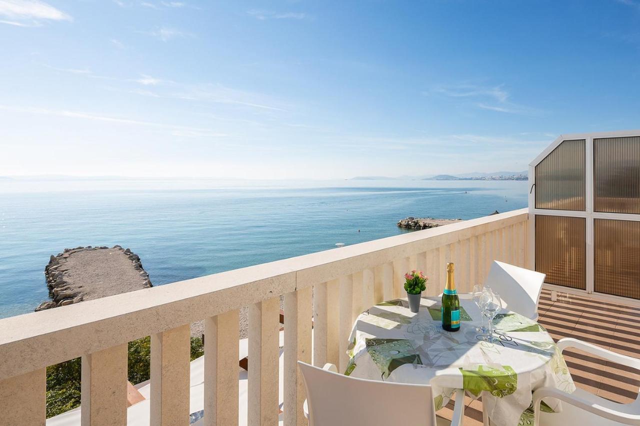 Apartmani Kastelancic Podstrana Exterior foto