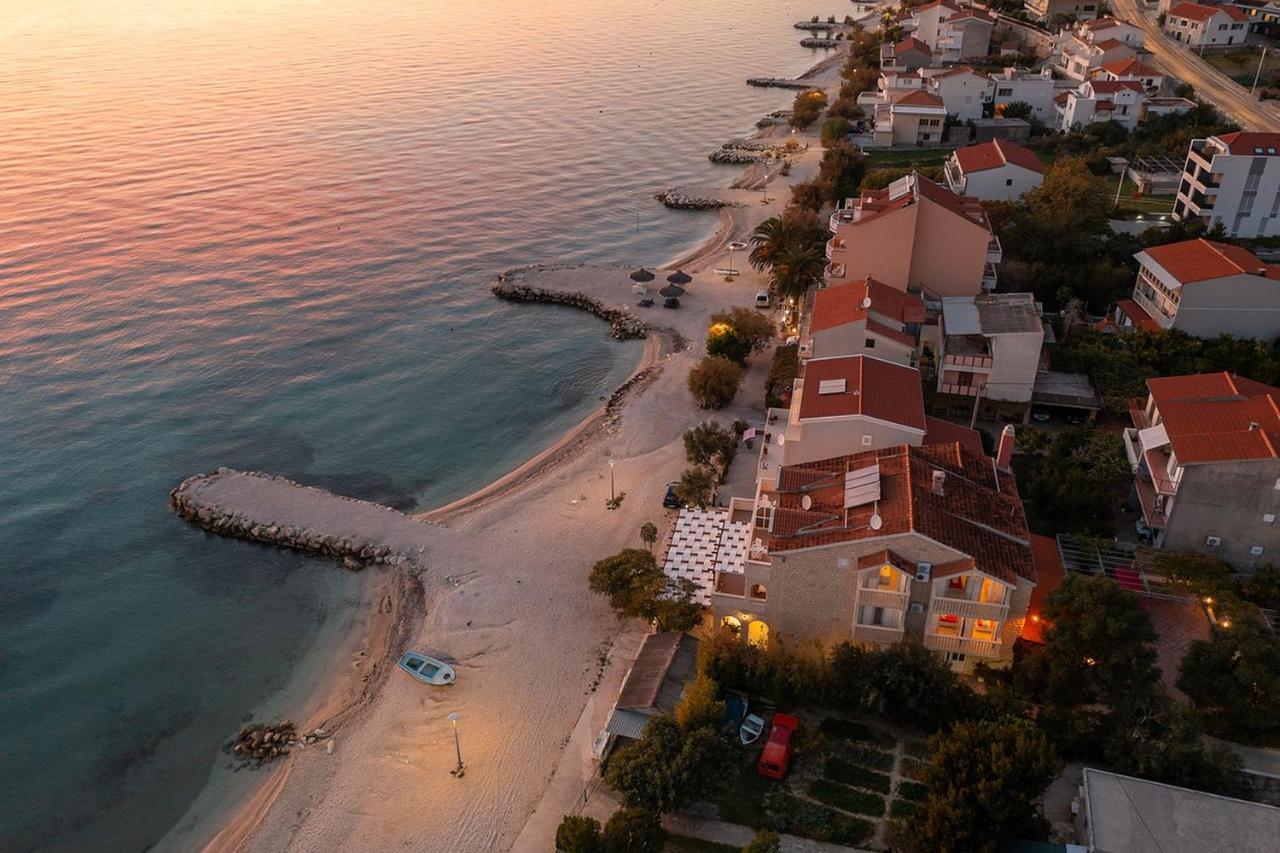Apartmani Kastelancic Podstrana Exterior foto